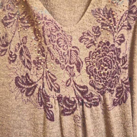 ❤️One World Women's Size Medium Gray V-Neck Pull-Over Sweater Hood Sequins - Picture 4 of 5